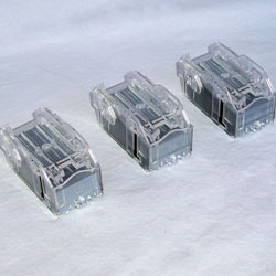 Boites d'agrafes kit de 3X 5000 14YK pour finisher FS514/FS517/FS519/FS527/FS529/FS534 pour DEVELOP inéo 600